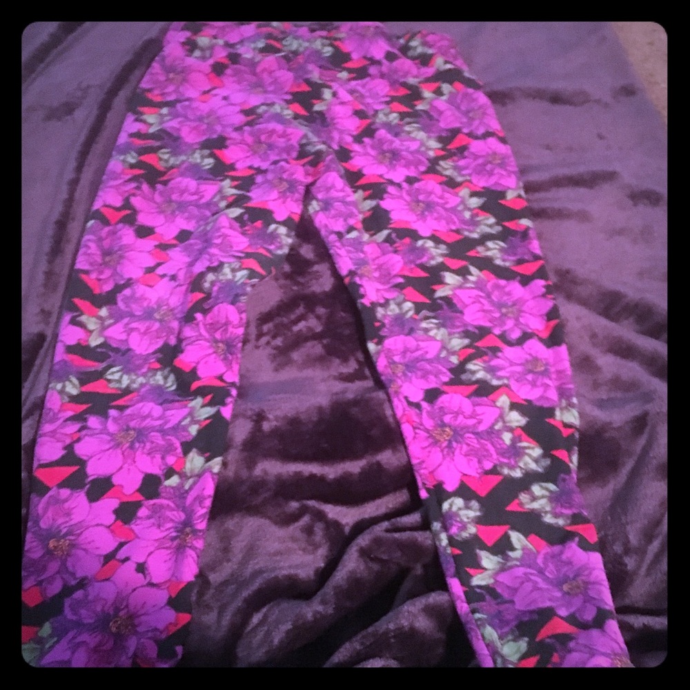 NWOT Lularoe leggings TC